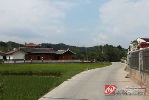 芷江县板山乡风景如何（芷江至板山公路改建）-图2